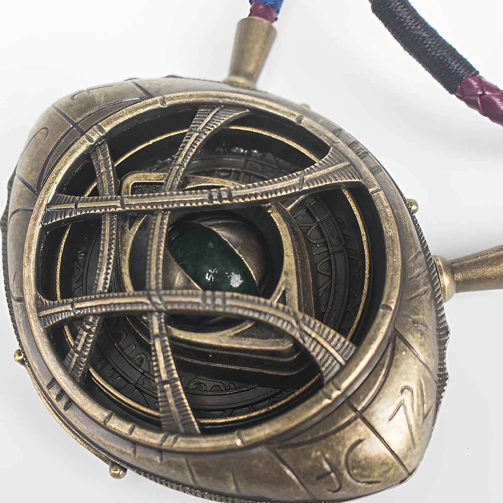 Illuminated Eye of Agamotto Pendant - Must-Have for Marvel Fans