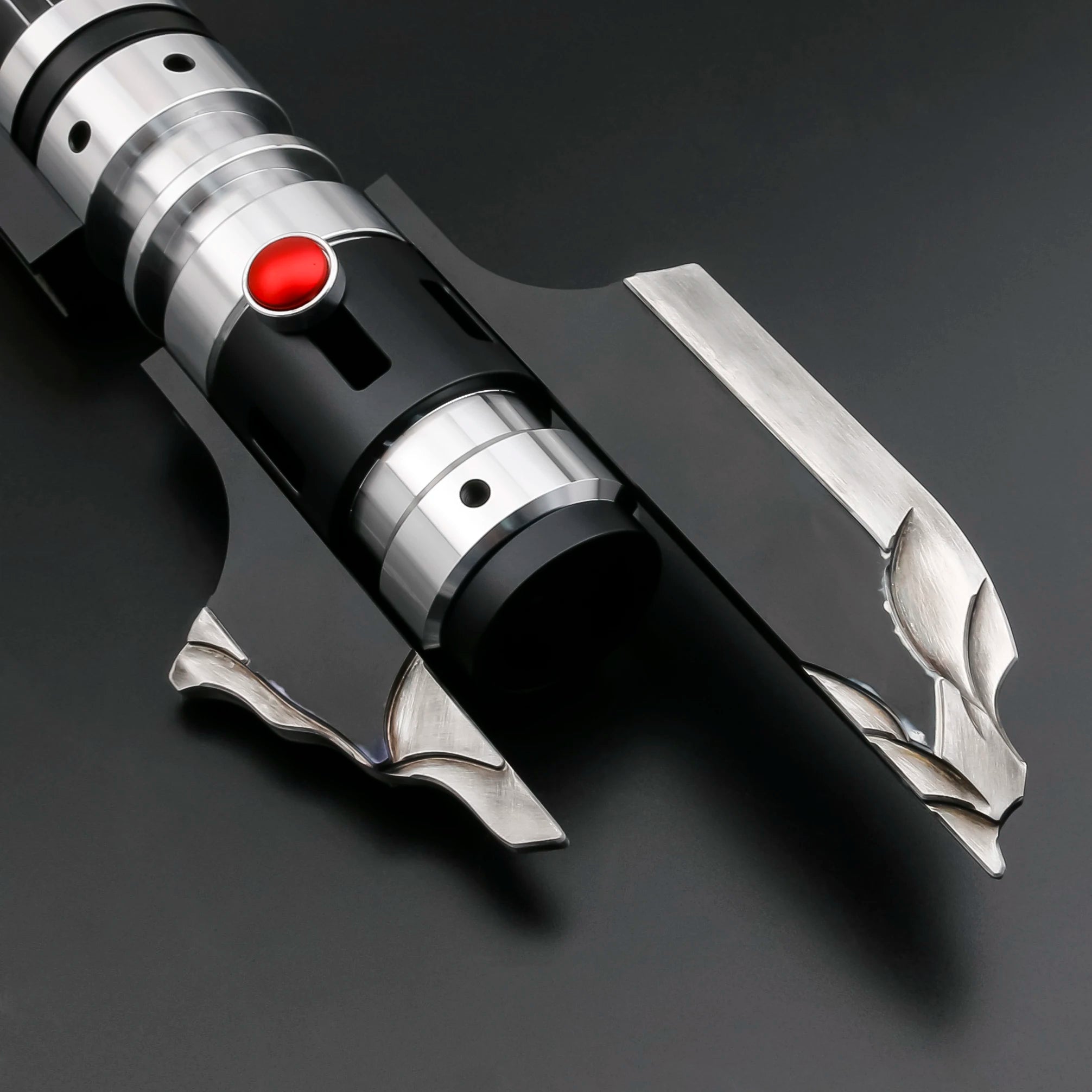 SITH WARLORD SABER – MASTER COLLECTION