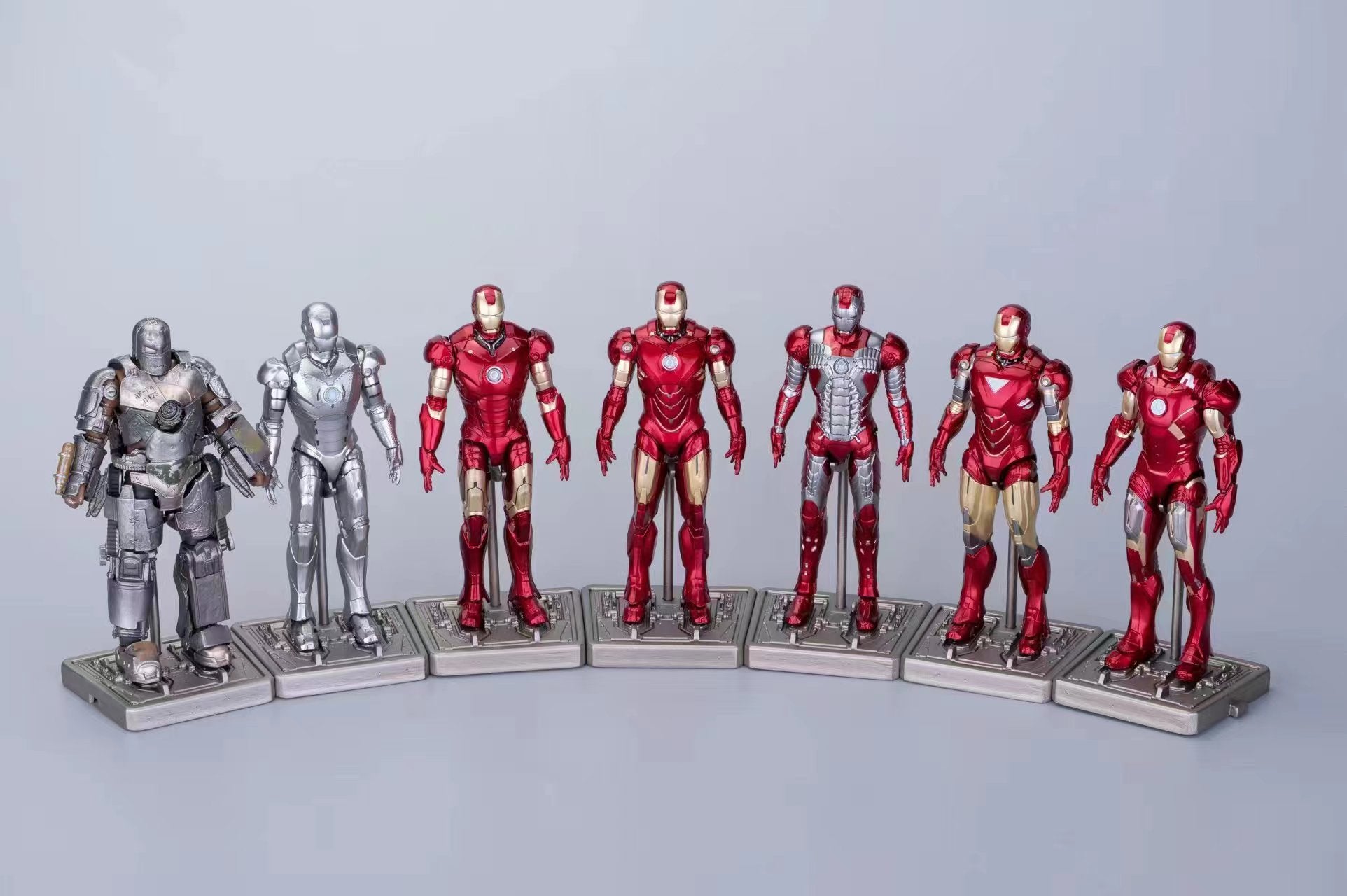 FIGURINE MINIATURE - IRON MAN 3 - IRON MAN HALL OF ARMOUR (LOT DE 7 UNITÉS)