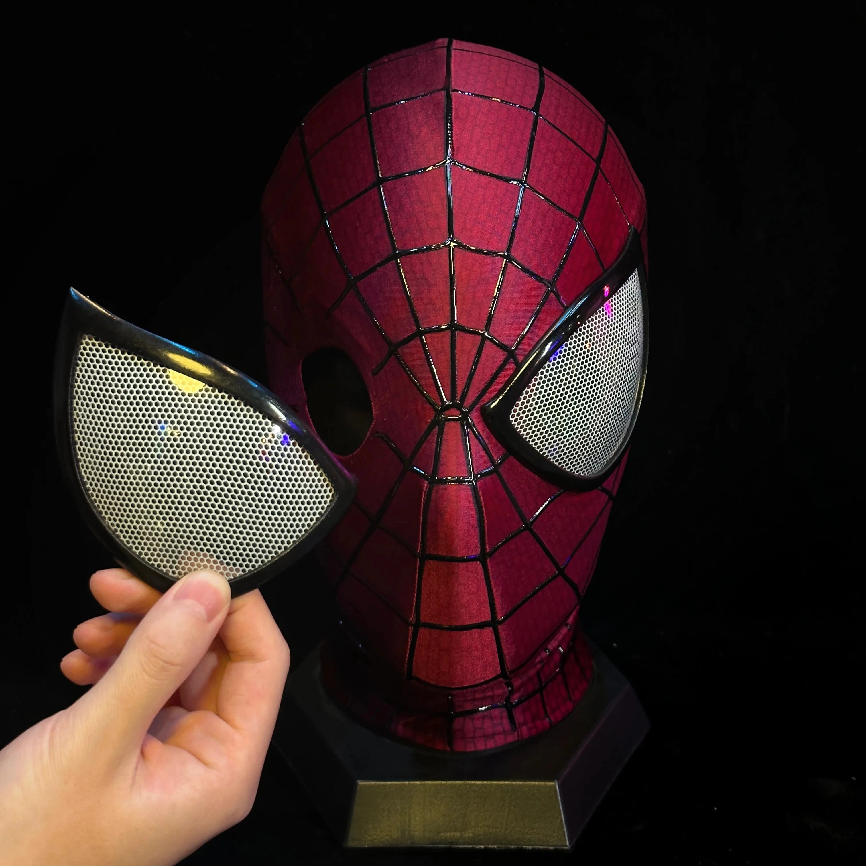 THE AMAZING MASK – ANDREW (ENHANCED VERSION)