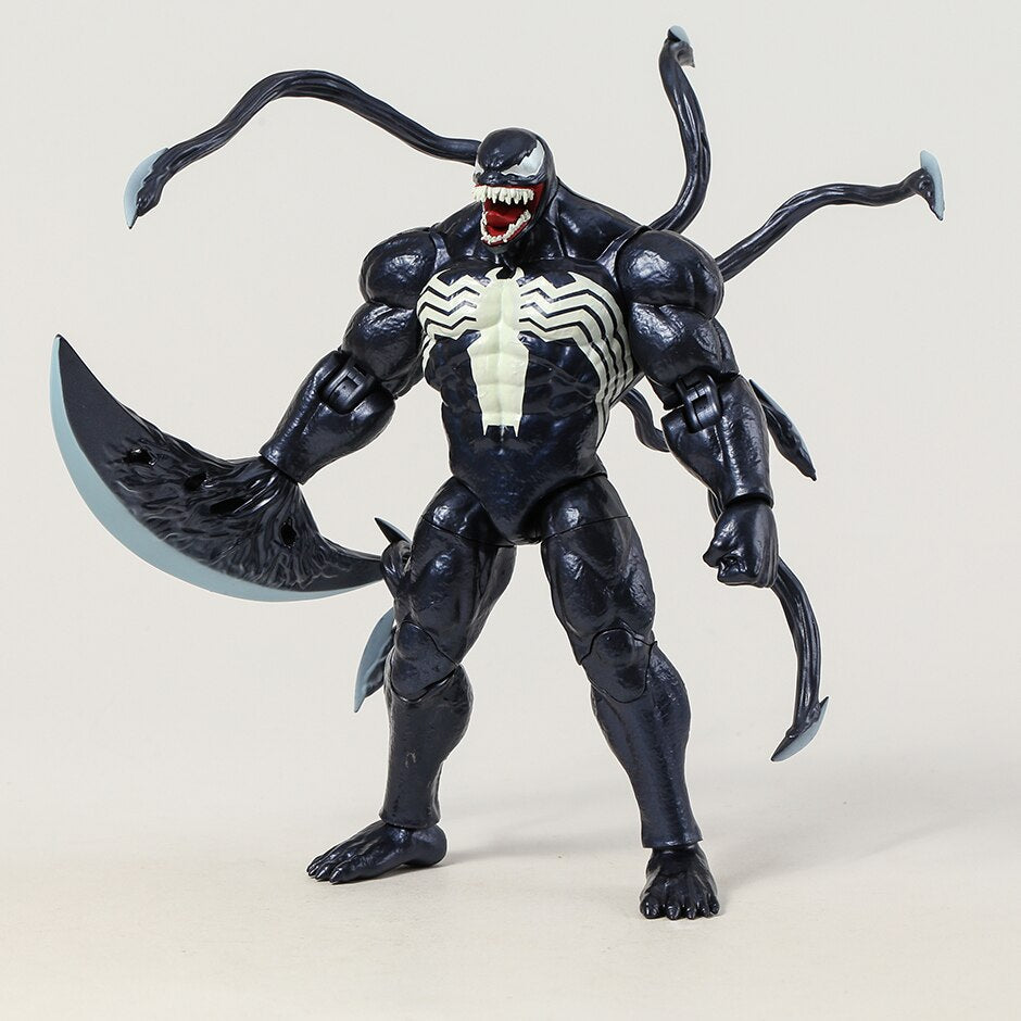 VENOM 1:10 SCALE COLLECTIBLE FIGURE